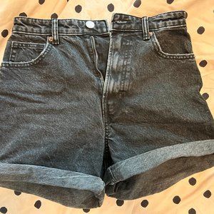 ZARA 1975 HIGH-WAISTED MOM FIT DENIM SHORTS